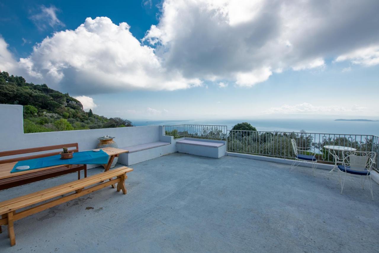 Holiday home Marouda Glossa